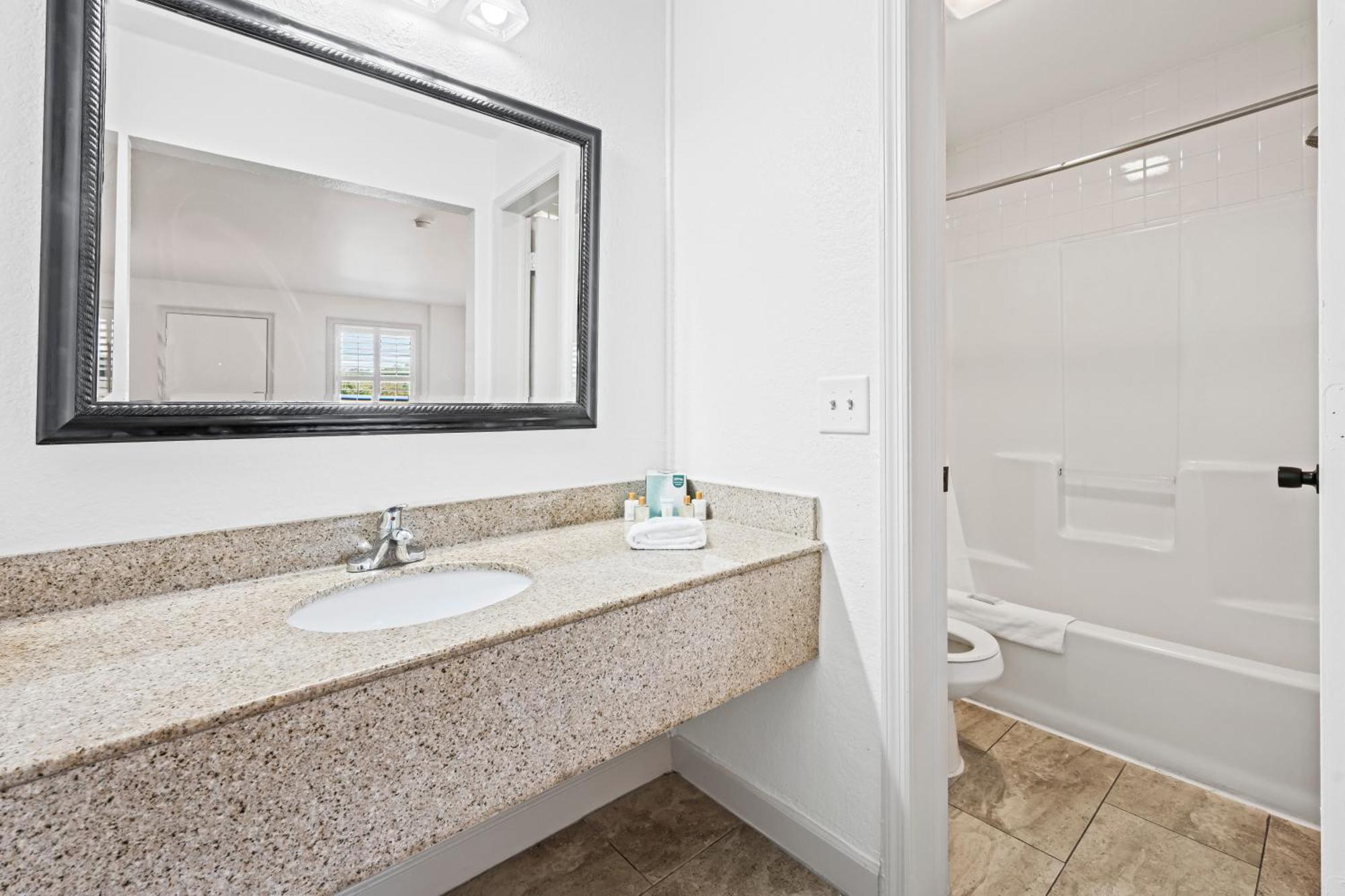 Charleston Creekside Inn Bagian luar foto
