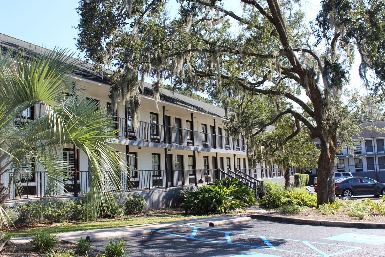 Charleston Creekside Inn Bagian luar foto